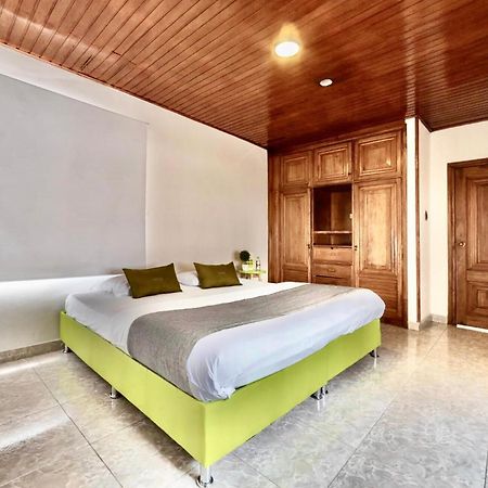 Hotel Quintas De Normandia Bogotá Kültér fotó